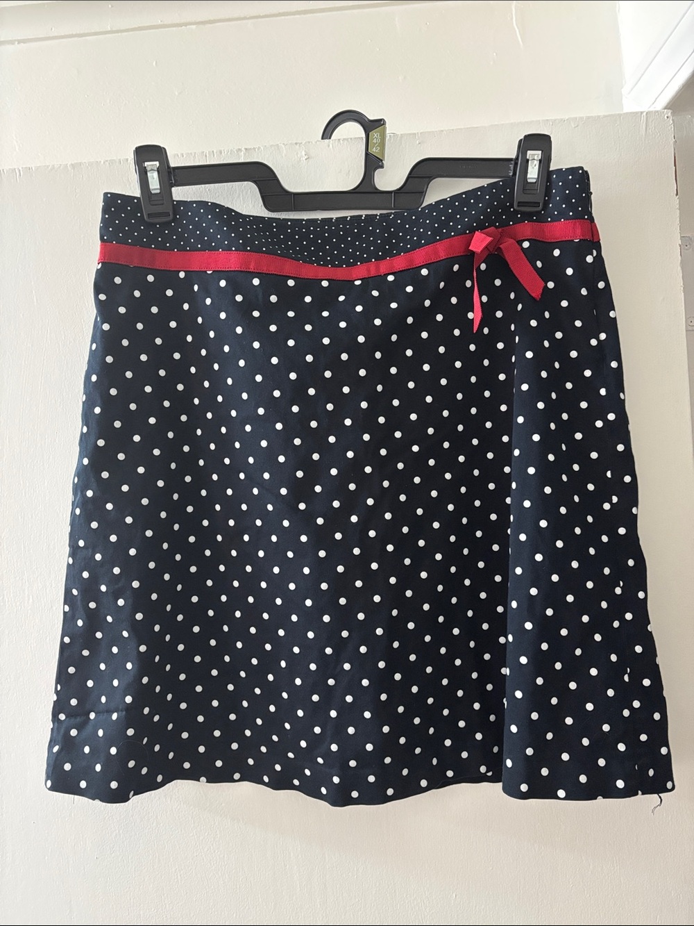 Navy Polka Dot A-Line Skirt with Red Trim white red sz10 INC International